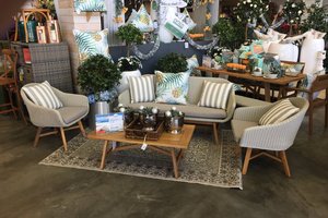 20161213_patio_furniture