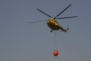 20060127_fire_heli