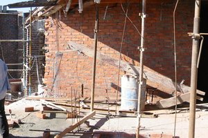 200208