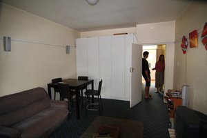 20090405_anya_flats